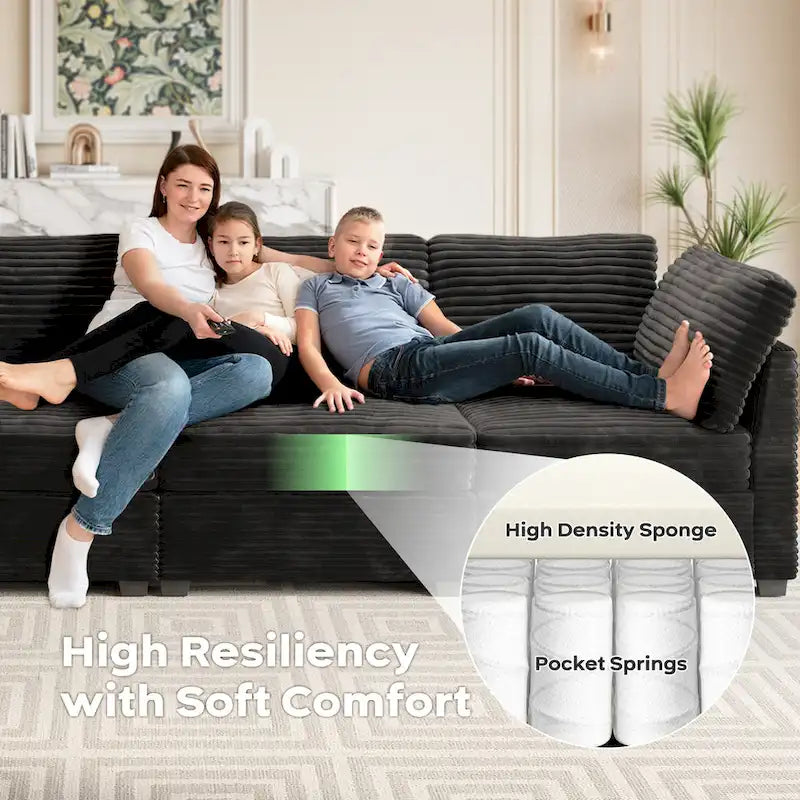 Long canapé d'intérieur en peluche avec assise profonde et pouf